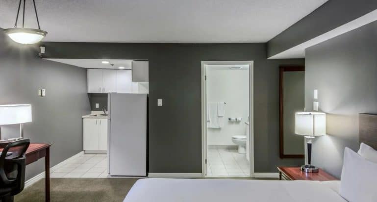 hotel faubourg montreal 1 5824f3b4a0